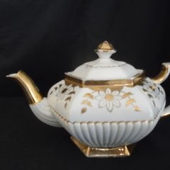 Johnson Ltd., Britannia Tea Pot
