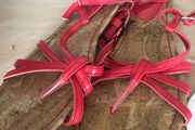 red sandles