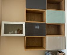 Wall mounted cabinet
