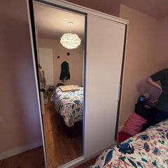 Sliding door wardrobe with mirror