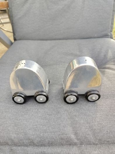 Vintage Mid-Century Rolling Car Salt & Pepper Shakers SALT 4ME & PEPPER 4U