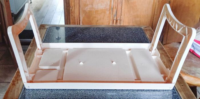 Plastic Lightweight Foldable Serving Tray (used).