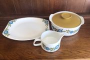 Retro Vintage J&amp;G Meakin Studio pottery meatplate covered veg dish and gravy boat