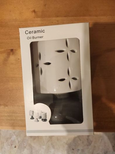 Ceramic oil burner