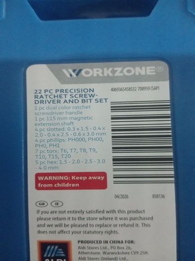 22 pc precision ratchet screwdriver and bit set