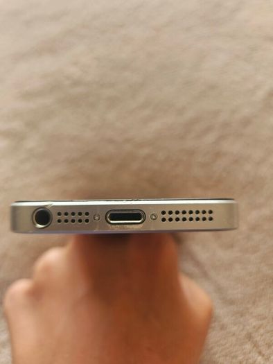 Iphone se 1st generation (2016)