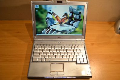 Dell XPS M1210 Laptop
