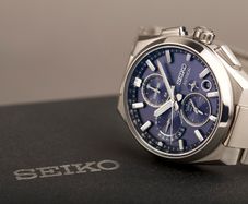Seiko Astron SSH161