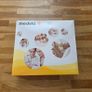 Medela Mini Electric Breast Pump baby feeding Image 2