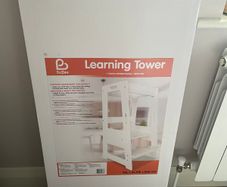 Learning tower/kitchen helper