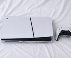 Ps5 slim edition 1TB , NO RECEIPT , Read summary