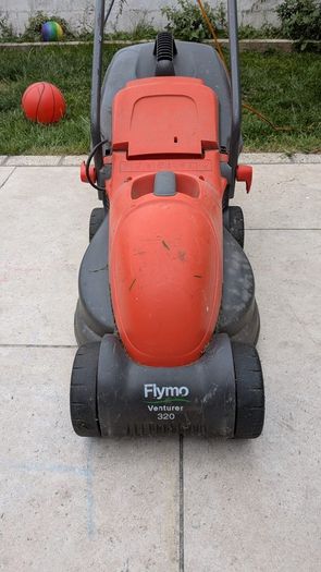 Lawnmower Flyno