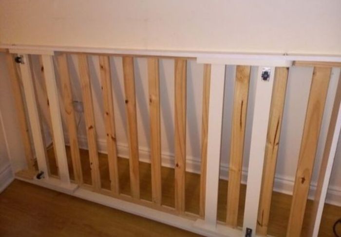 Single guest bed