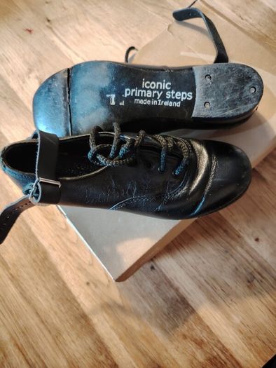 Irish dancing hard shoes, size 1
