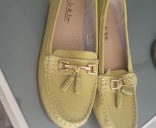 shoes size 40