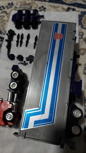 Transformer / toy