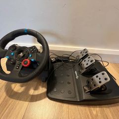 Logitech G29 racing sim wheel and pedals
