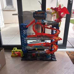 Hot wheels Garage