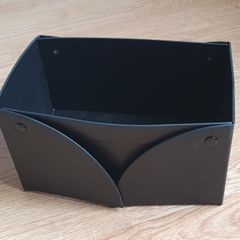 As New - A Foldable Travel Make-up Box - Store any Items - Size