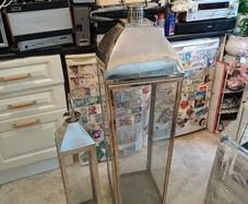 Ver large Lantern and small lantern