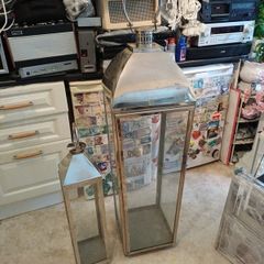 Ver large Lantern and small lantern