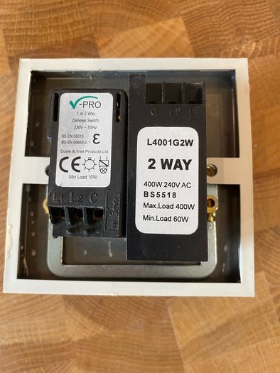 LED Ceiling Downlights 7.5w 15 units plus dimmer switch