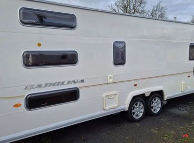 Carolina 5/6 Berth Caravan with Inflatable Awning