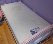 Kids bed