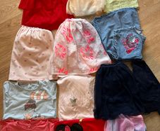 Bundle of Girls Dresses 3-4 years