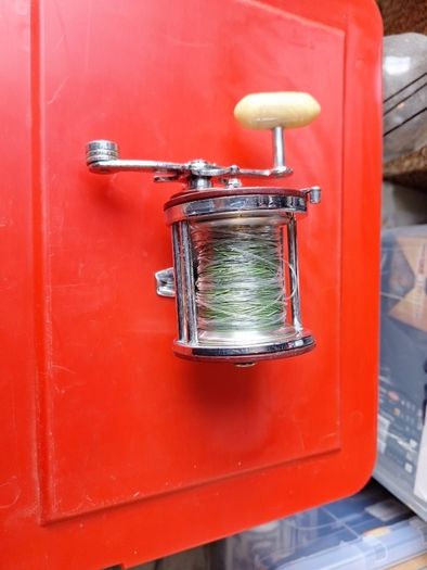 penn jigmaster. Nub 500 reel