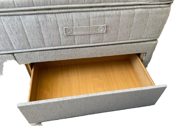 Xtra Life Elite 1600 Pillowtop King Size Bed