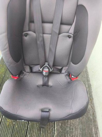 Joie Bold R Group 1/2/3 ISOFIX Child Car Seat  Good Condition