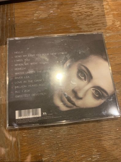 Adele 25