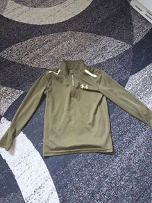 Under Armour boys top 5-6 years