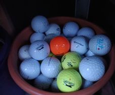 50 assorted golf balls