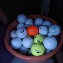 50 assorted golf balls