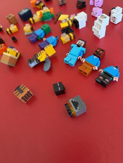 lego Minecraft minifigure parts