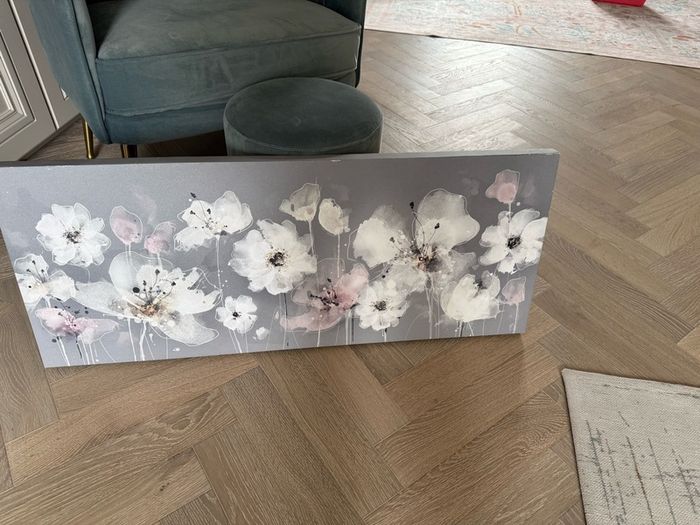 Collection of 2 Mirrors & 7 Pictures
