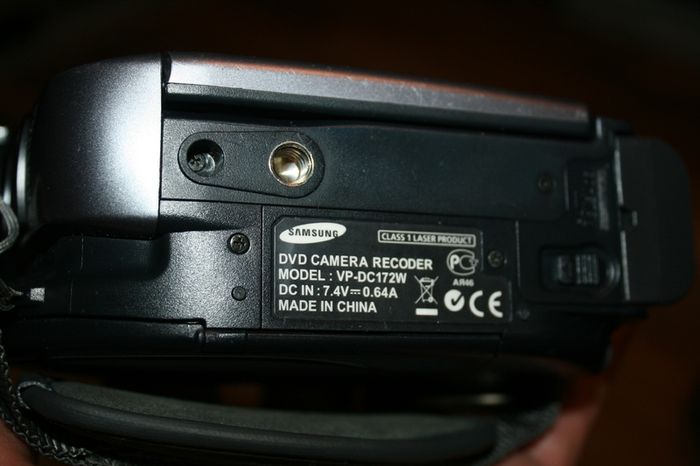 Samsung DVD Camera Recorder VP-DC172W