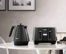Black Kettle and Toaster Set