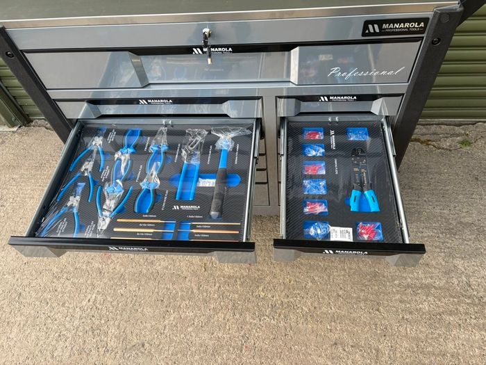 Manarola 12 Drawer Tool Box - Fully Loaded With Tools