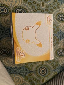 Pokemon TCG 30th Anniversary ETB