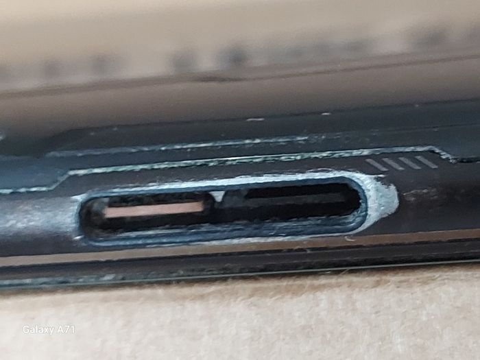 TenCent Mobile Phone, USB C charging Port, Dual Sim, 48MP Camera, Not Powering On