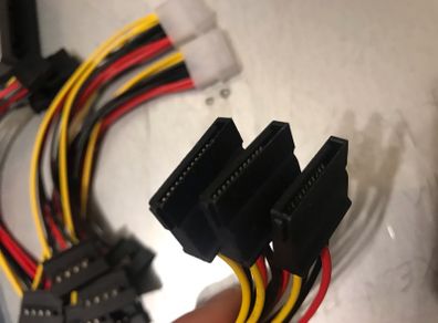 sata power cable  6 euro each 4 pin molex to sata power. Cable de extension SATA  PC HDD DVD SSD