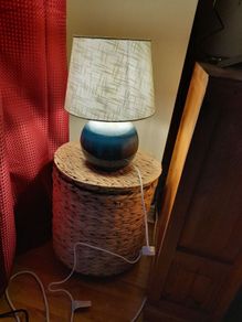 Table lamp