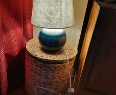 Table lamp