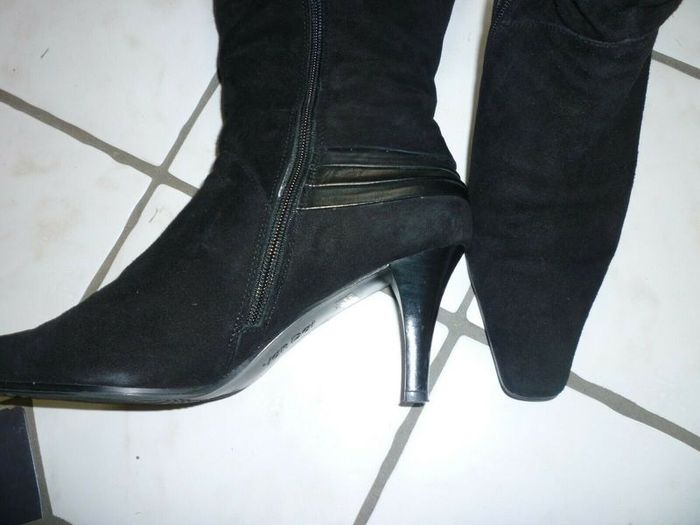 VAN DAL Black Boots Suede Leather Knee High Boots. Uk 6 Eu 39. Immaculate