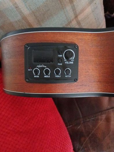 Walden N550E Classical Guitar