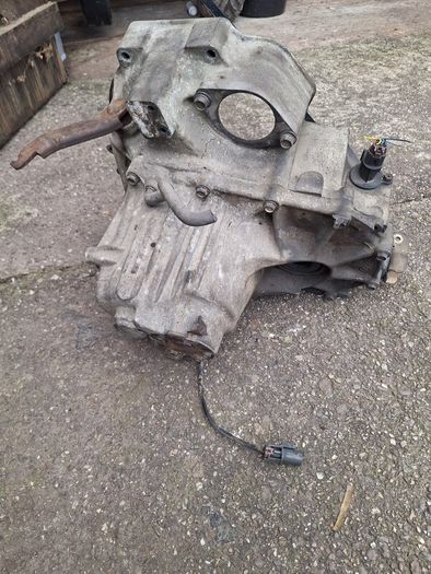 Nissan micra k11 gearbox, CG10, 5 speed manual