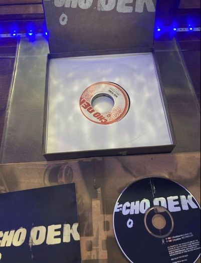 Primal Scream - Echo Dek (7" Boxset - Limited Edition )